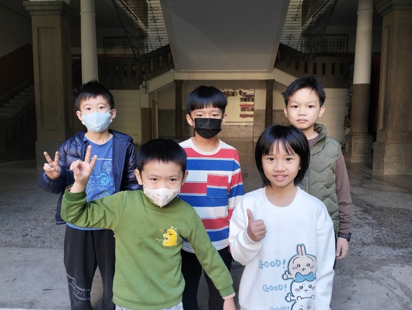 206 寧彩斌、楊承錠、劉冠綸、林書伃、洪侑霆圖片