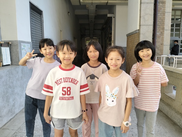 202 吳芝妍，蔡巧熙，蔡采蓉，蔡定妤，林亮芙圖片