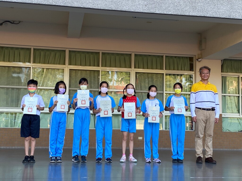 110年度繪本創作比賽獲獎頒獎