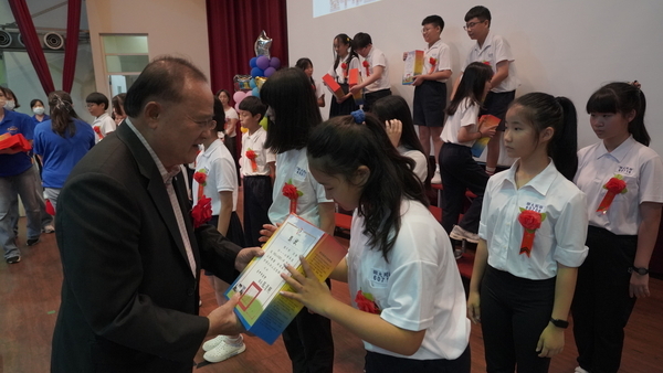 第80屆畢業典禮花絮-頒獎